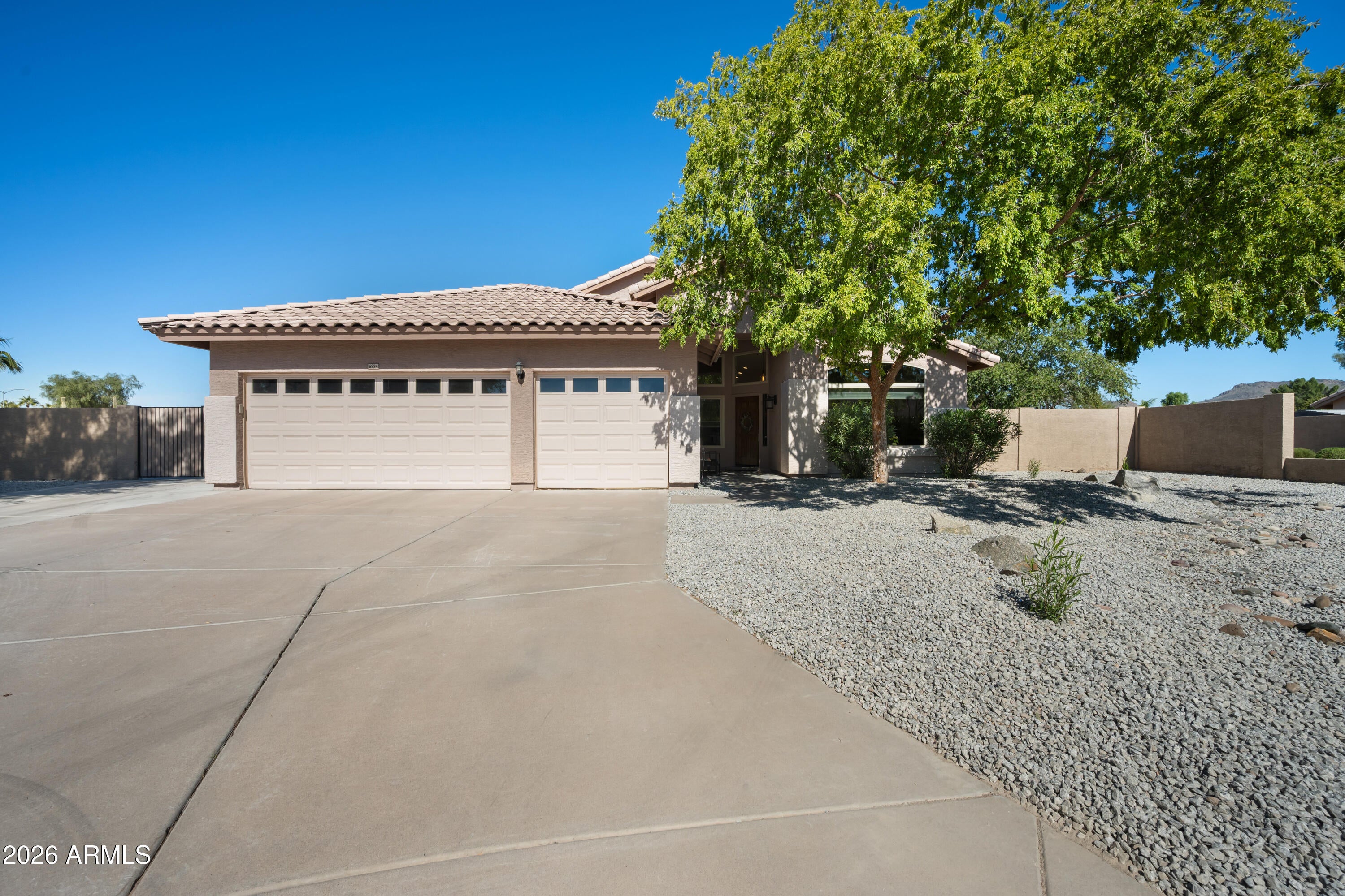 6994 W MONTE LINDO --