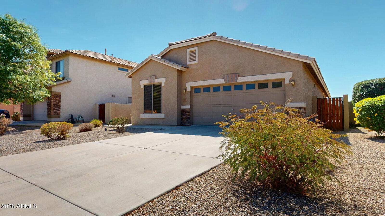 871 E SHERRI Drive