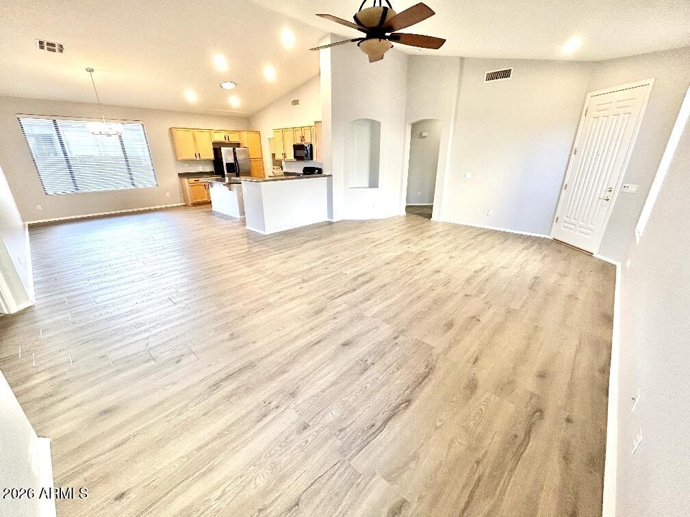 871 E SHERRI Drive