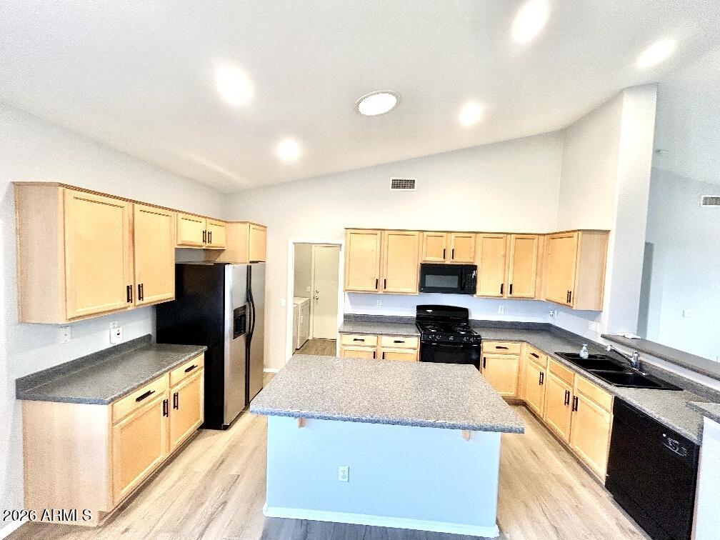 871 E SHERRI Drive