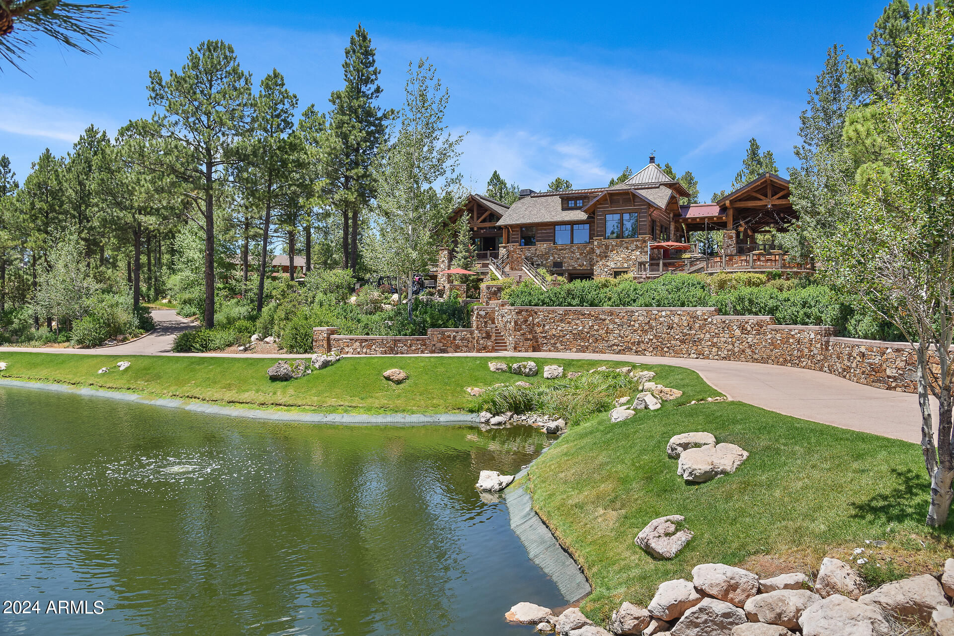 Pine Canyon Estates - Residential