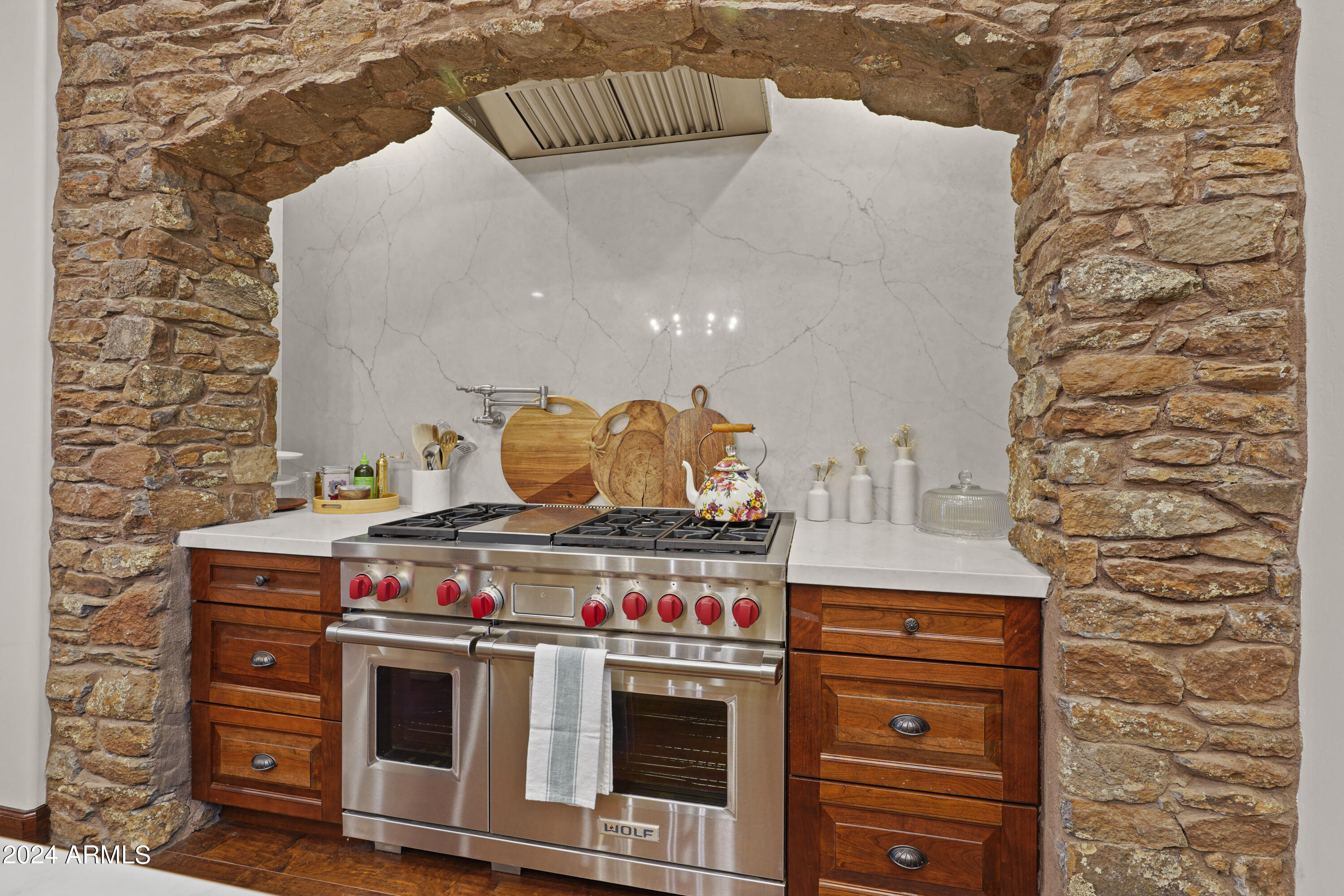 Pine Canyon Estates - Residential