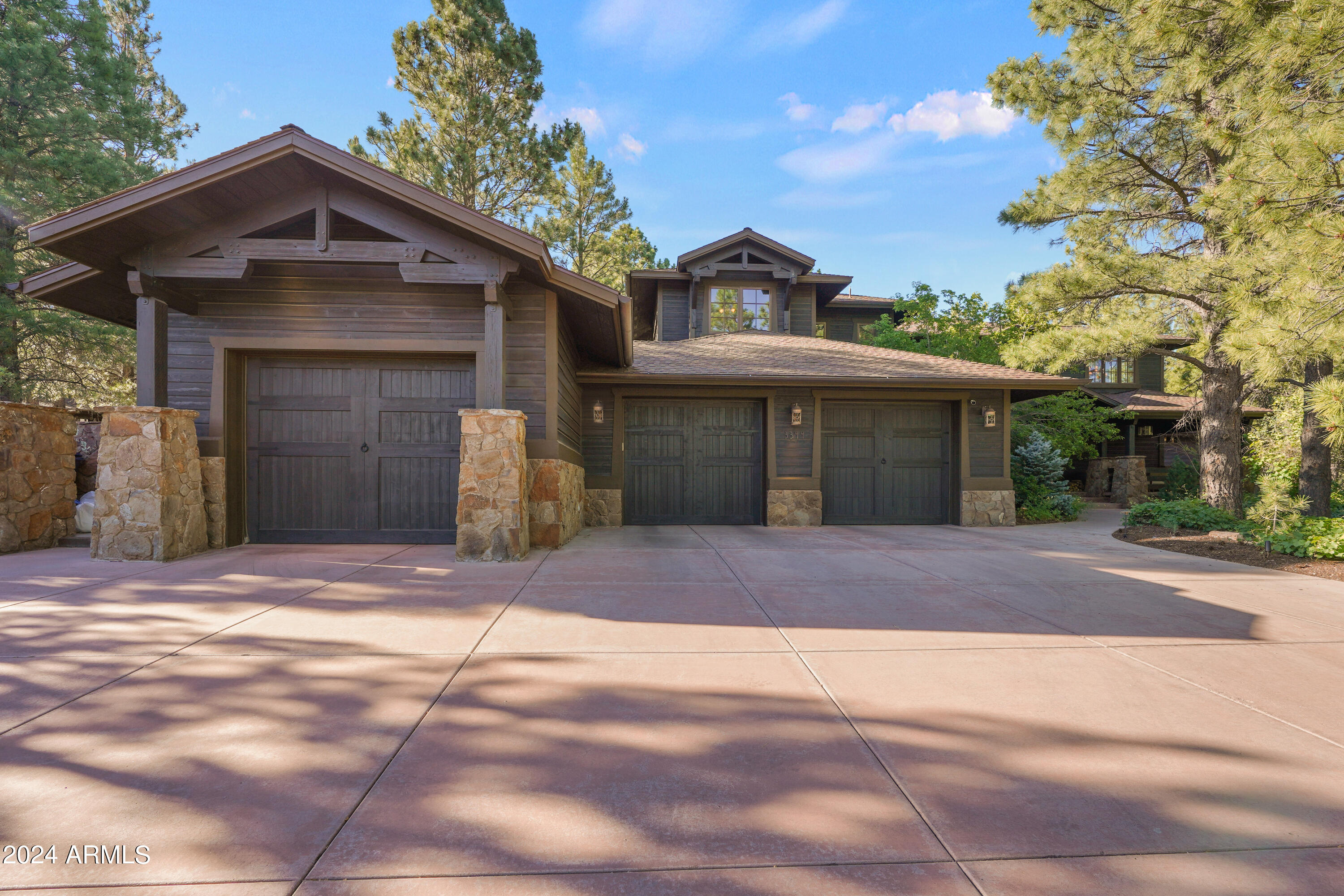 Pine Canyon Estates - Residential