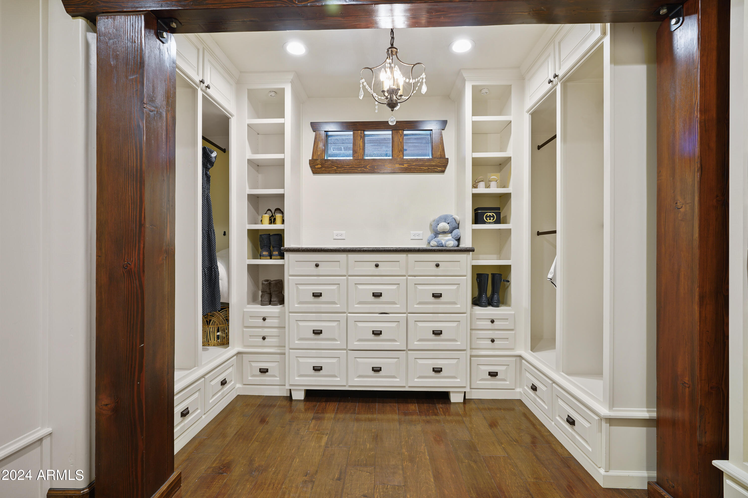Pine Canyon Estates - Residential