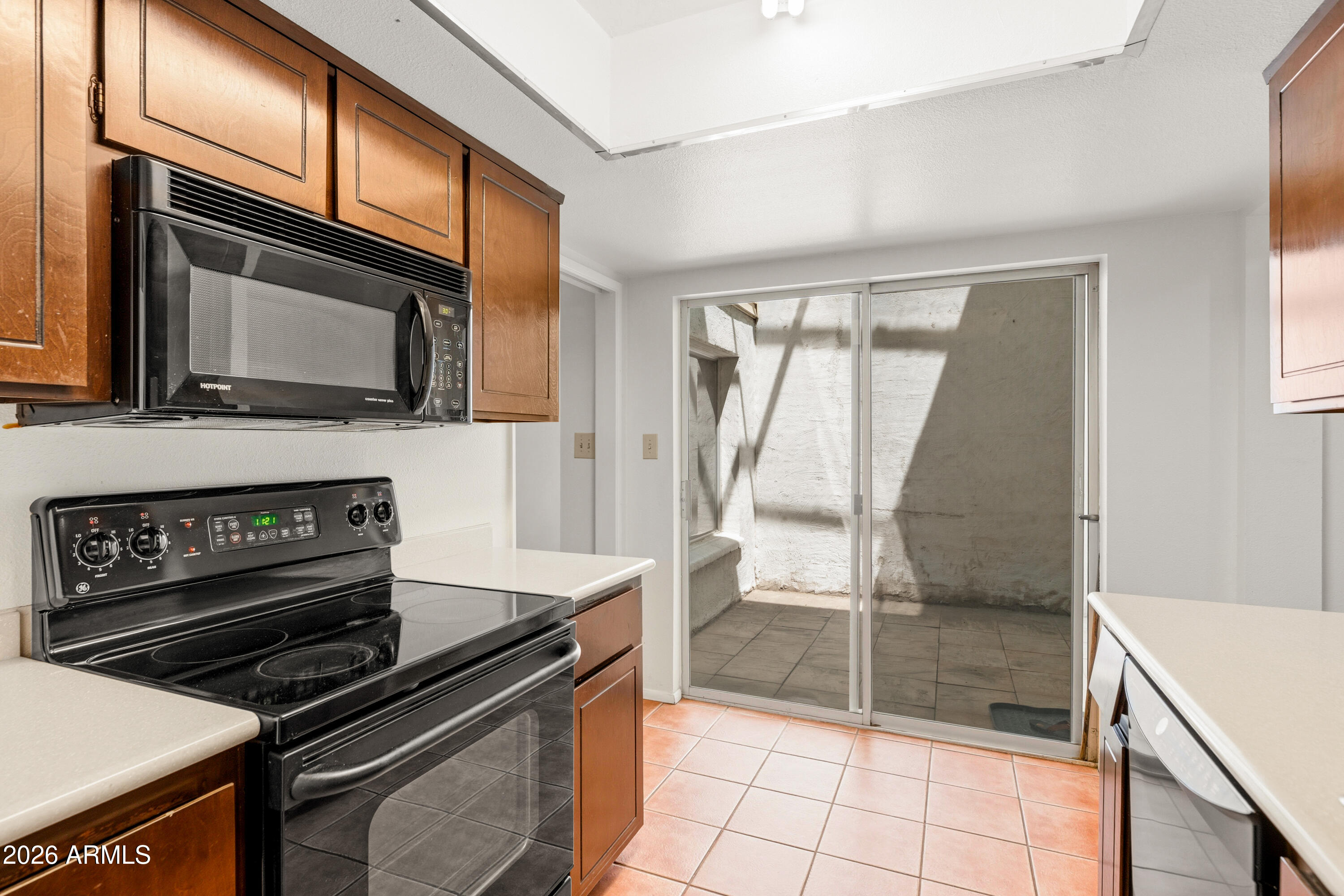 2934 N Casa Tomas Court