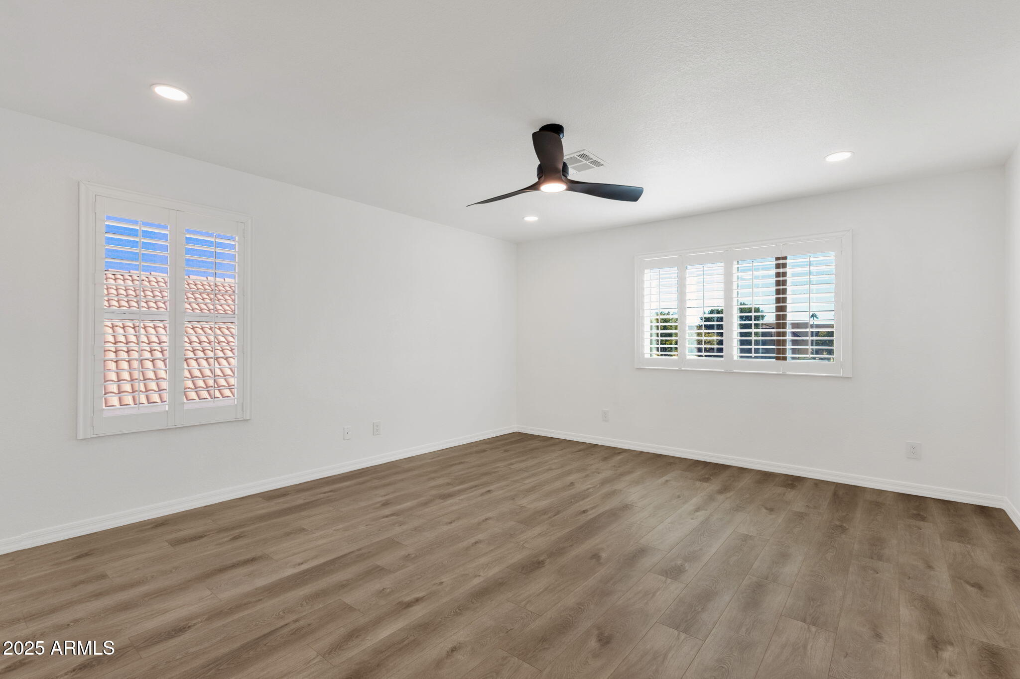 Peoria, Arizona 85381, United States, 3 Bedrooms Bedrooms, ,3 BathroomsBathrooms,Residential,Active,240898