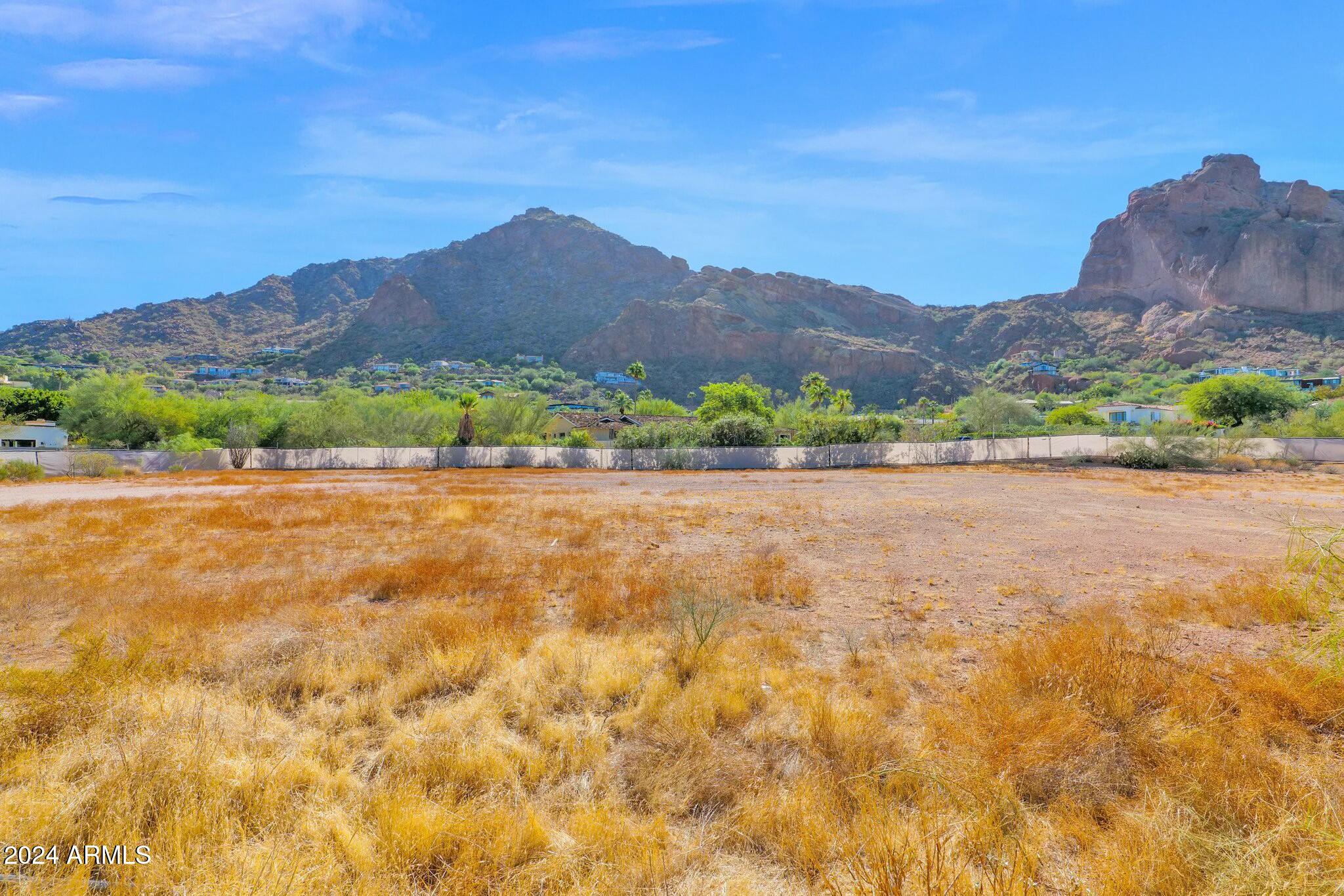 Stone Canyon - Land