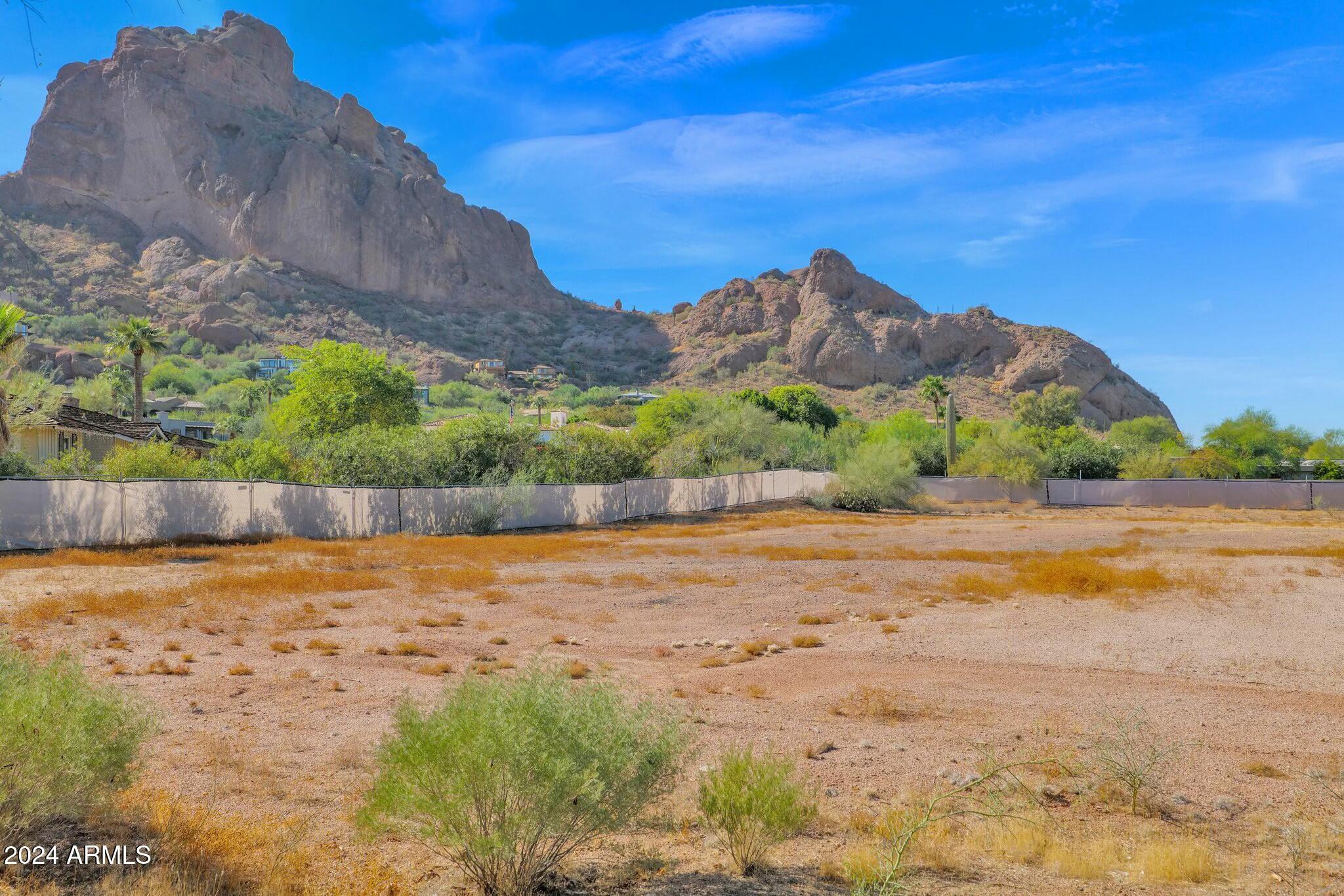 Stone Canyon - Land