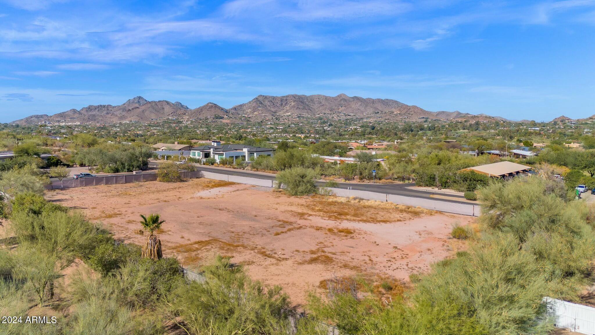 Stone Canyon - Land
