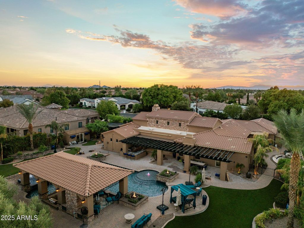 Photo of 25021 S 134th Place, Chandler, AZ 85249 (MLS # 6923889)