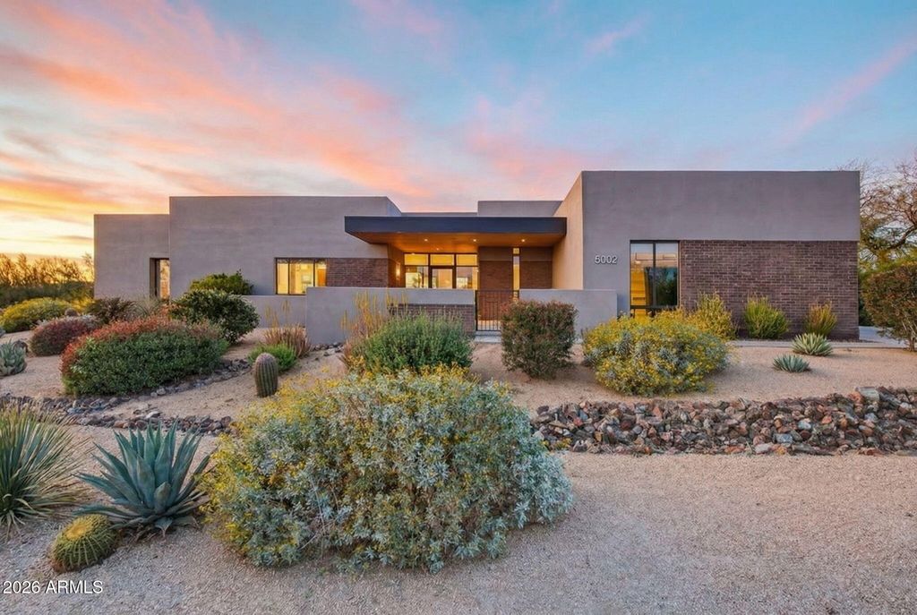 Photo of 8002 E Williams Drive, Scottsdale, AZ 85255 (MLS # 6989928)