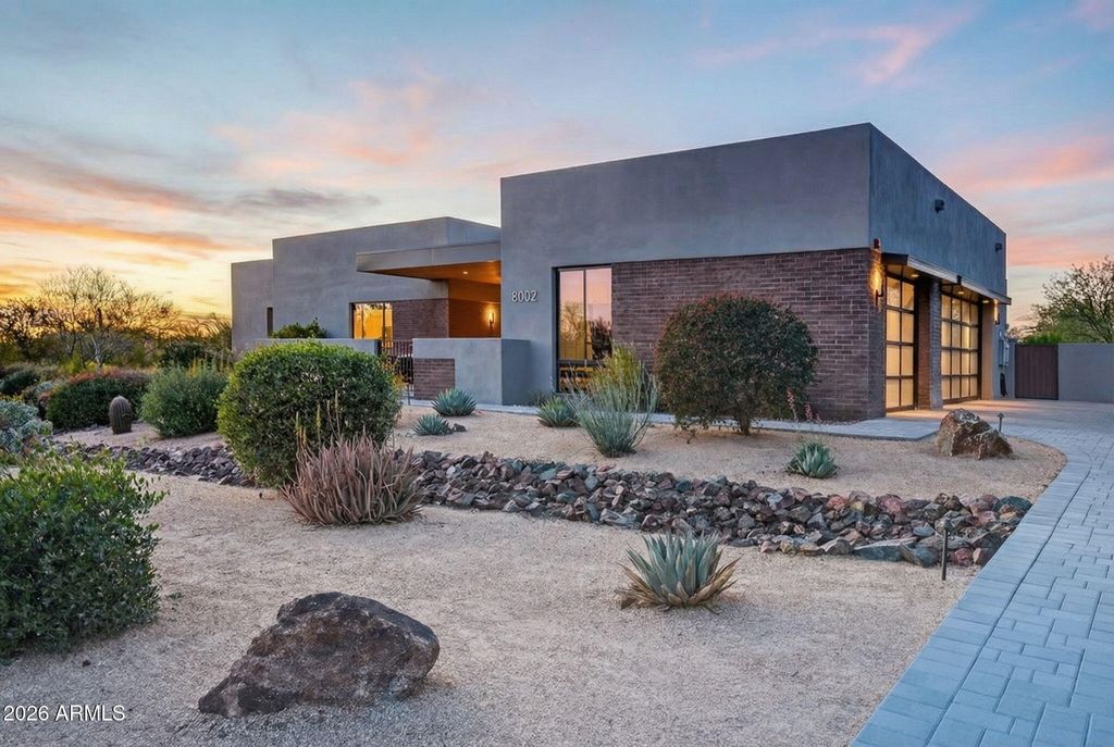 Photo of 8002 E Williams Drive, Scottsdale, AZ 85255 (MLS # 6989928)