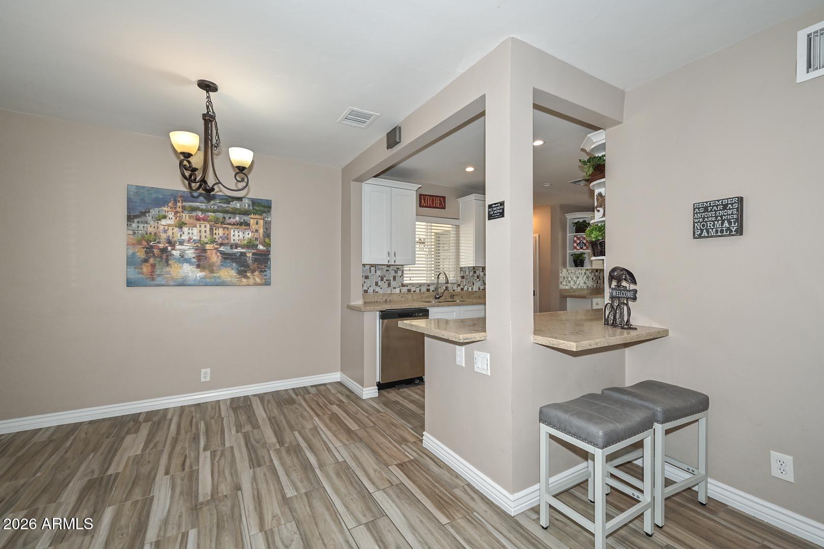 2032 E CHEERY LYNN Road