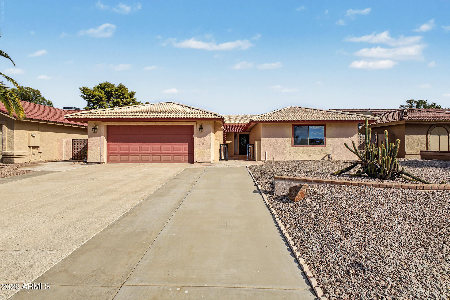 8893 E FAIRWAY Boulevard