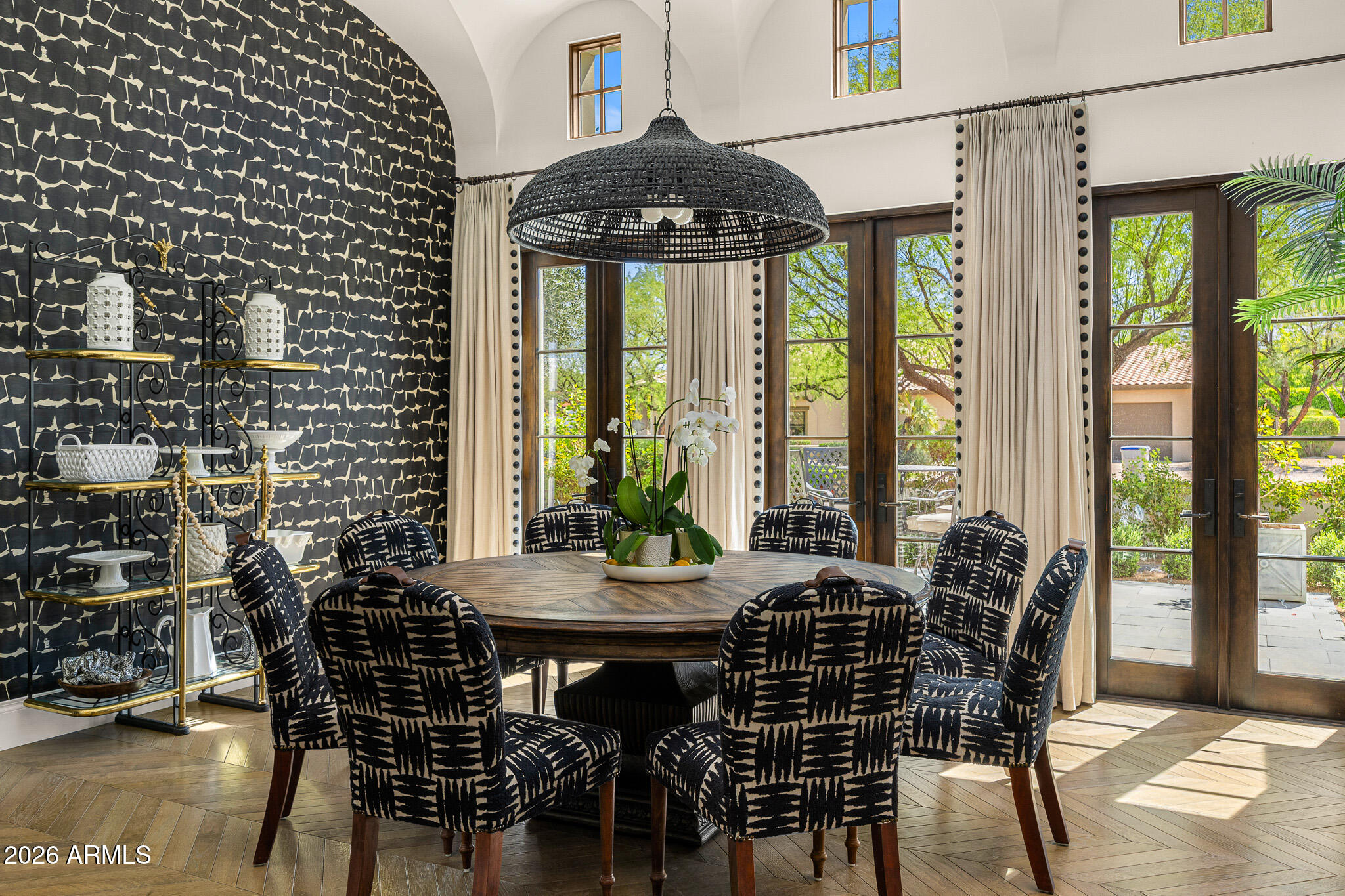 5858 E CABALLO Drive