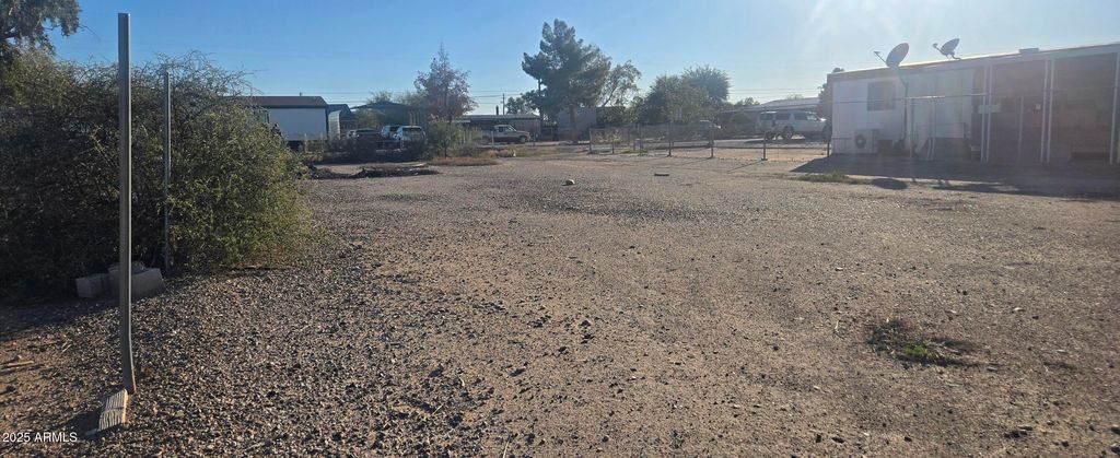 Photo of 3210 W Tollan Drive #18, Eloy, AZ 85131 (MLS # 6957132)