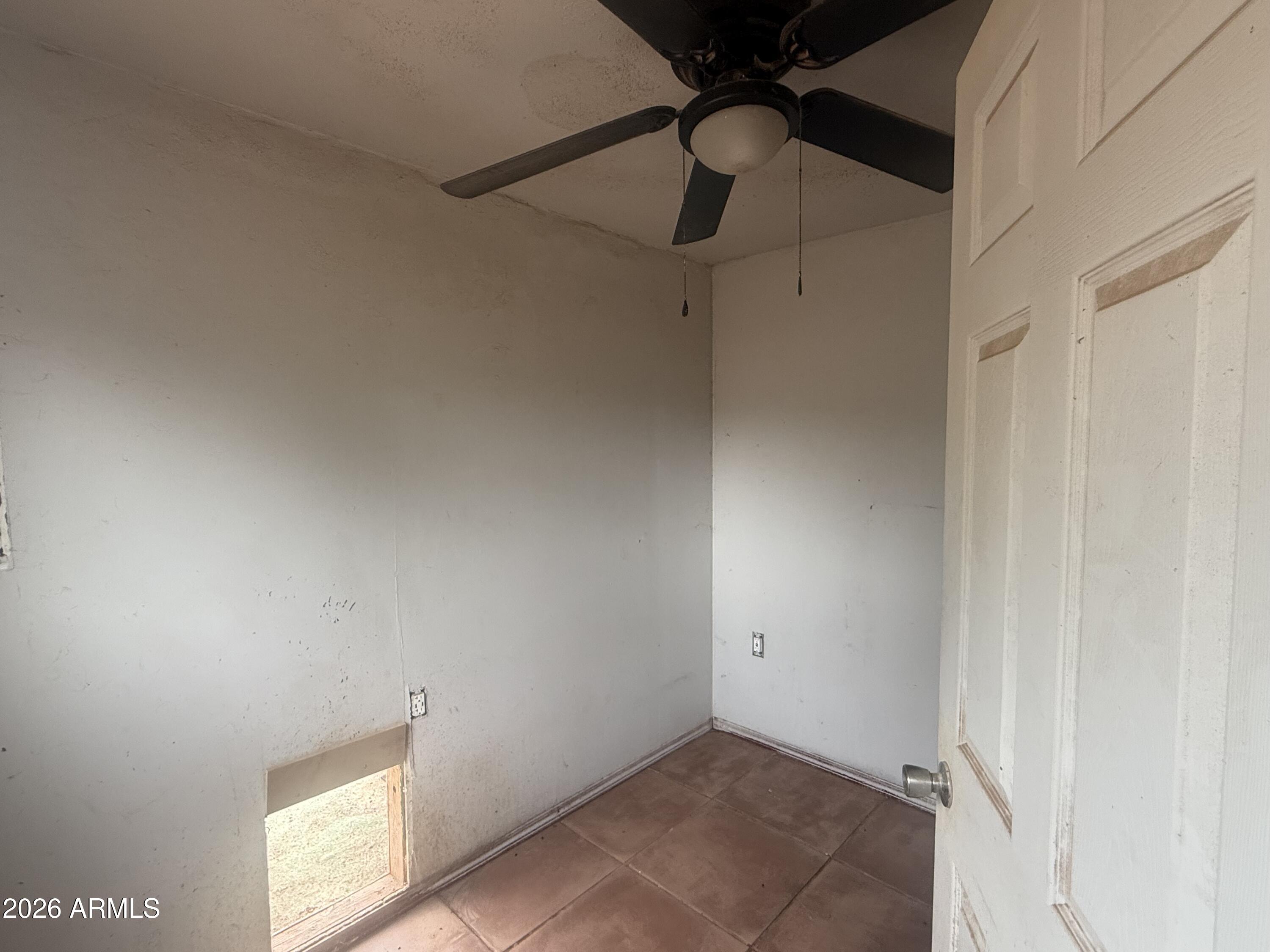 2445 N LUANA Drive 807