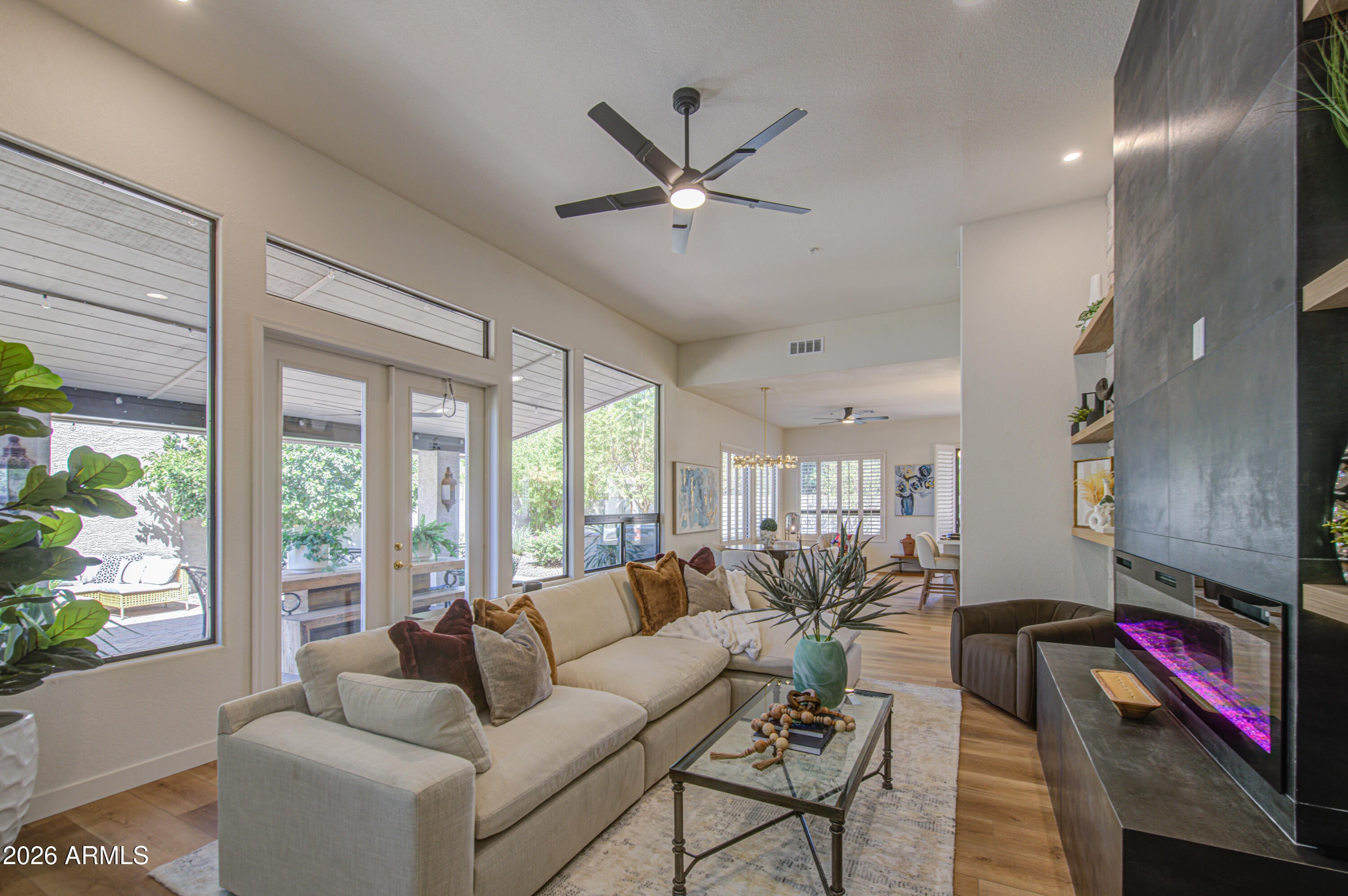 8100 E CAMELBACK Road 166