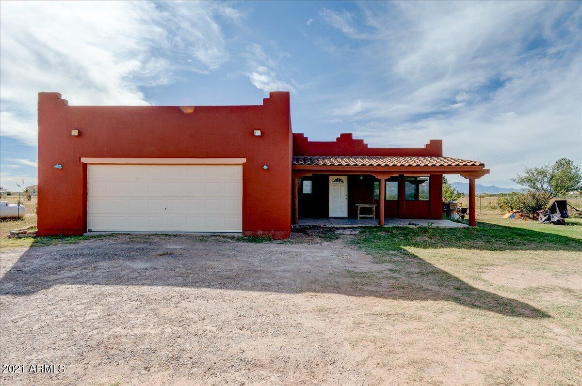 BARBARY ESTATES - Residential