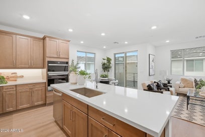 2121 W SONORAN DESERT Drive 126 Phoenix AZ 85085
