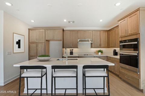 2121 W SONORAN DESERT Drive 126 Phoenix AZ 85085