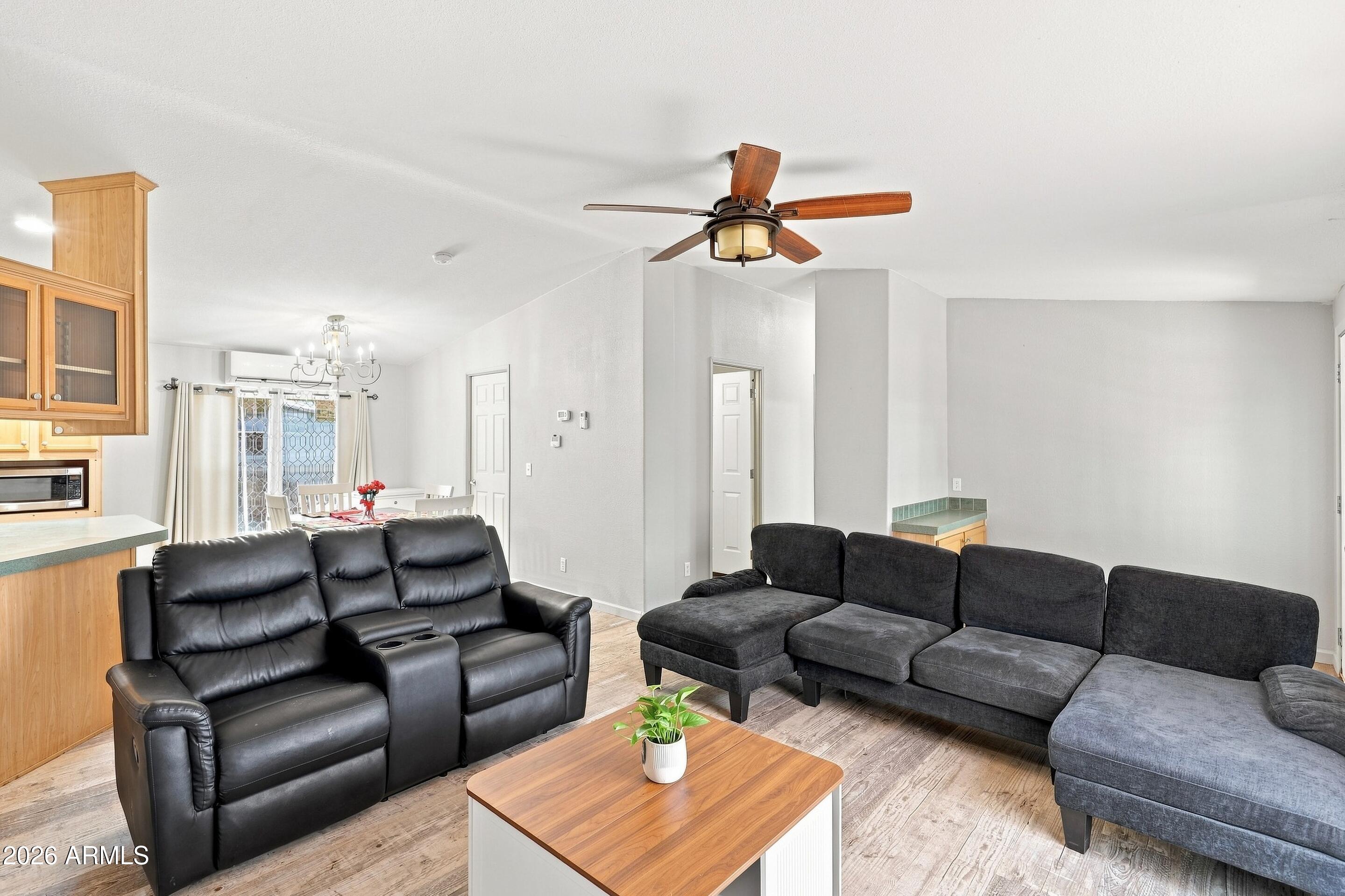 Properties 7627 N MESA VISTA Drive