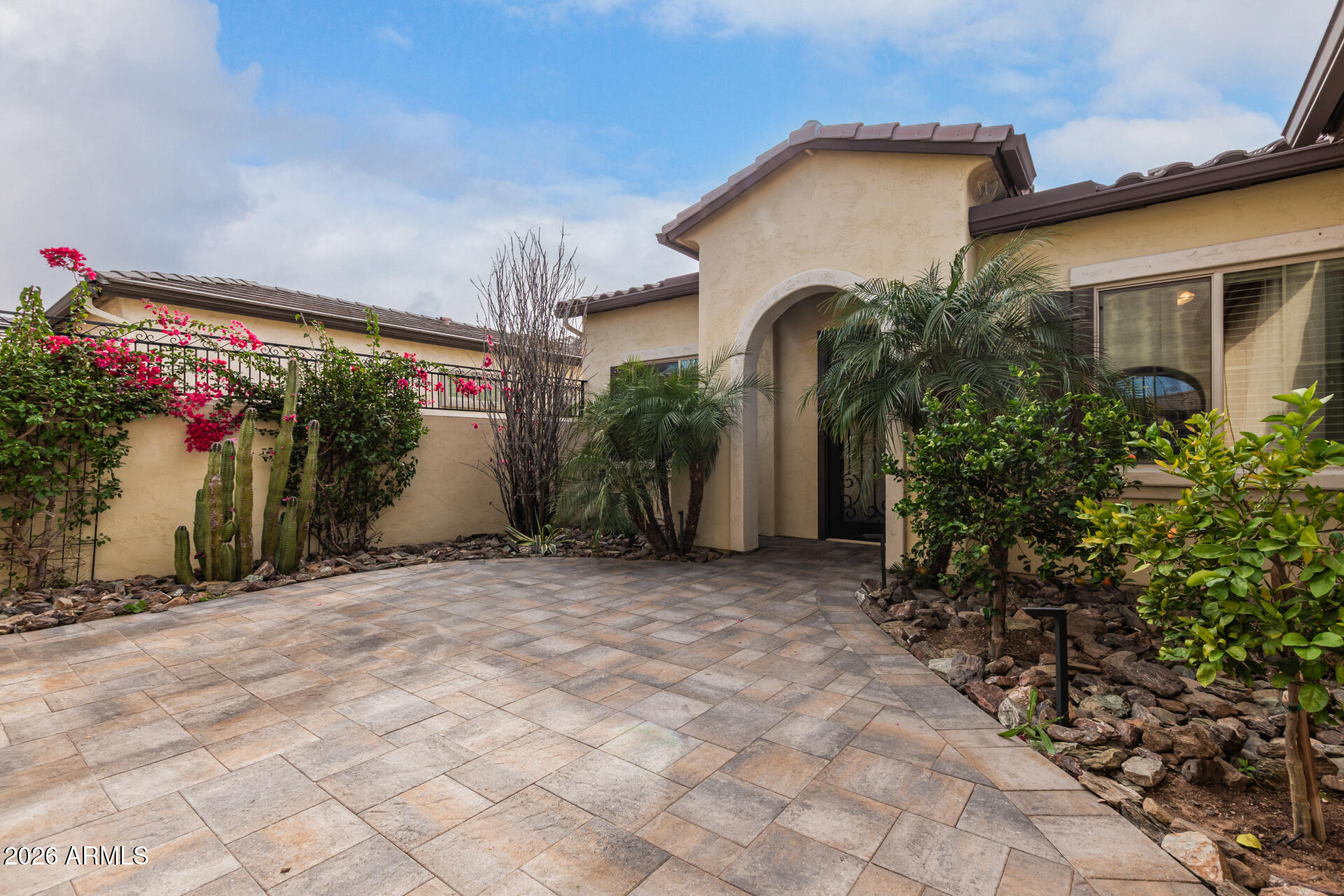 17831 W CEDARWOOD Lane