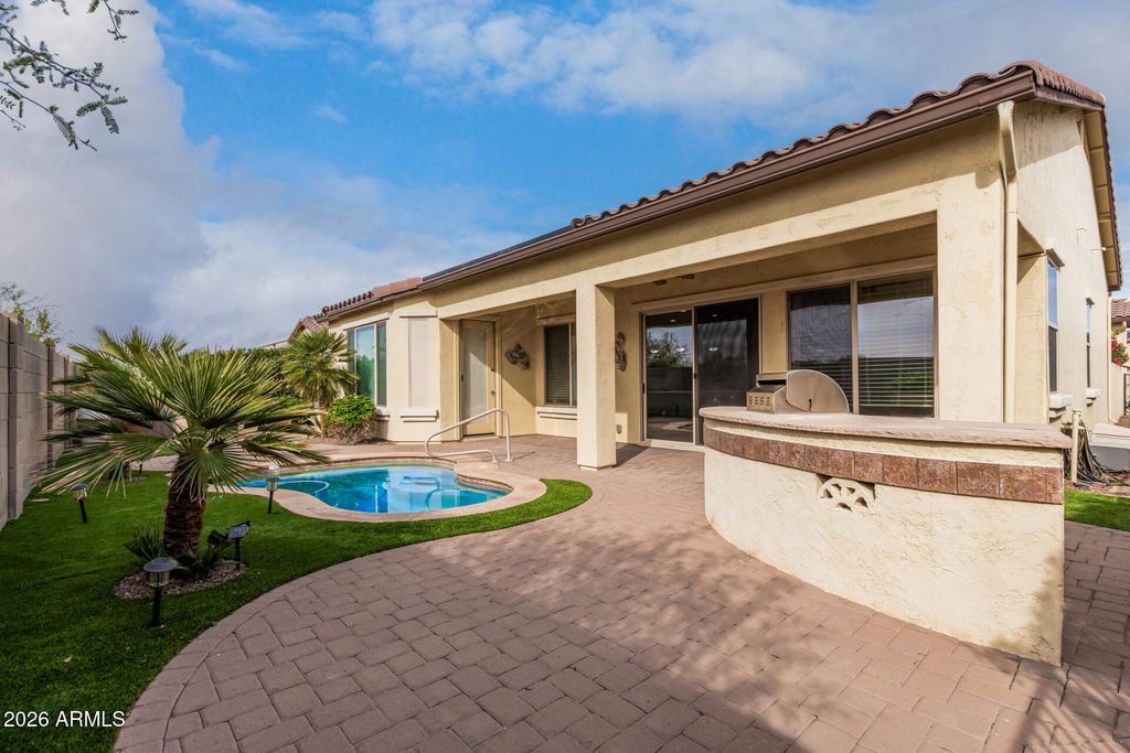 Photo of 17831 W Cedarwood Lane, Goodyear, AZ 85338 (MLS # 6977374)