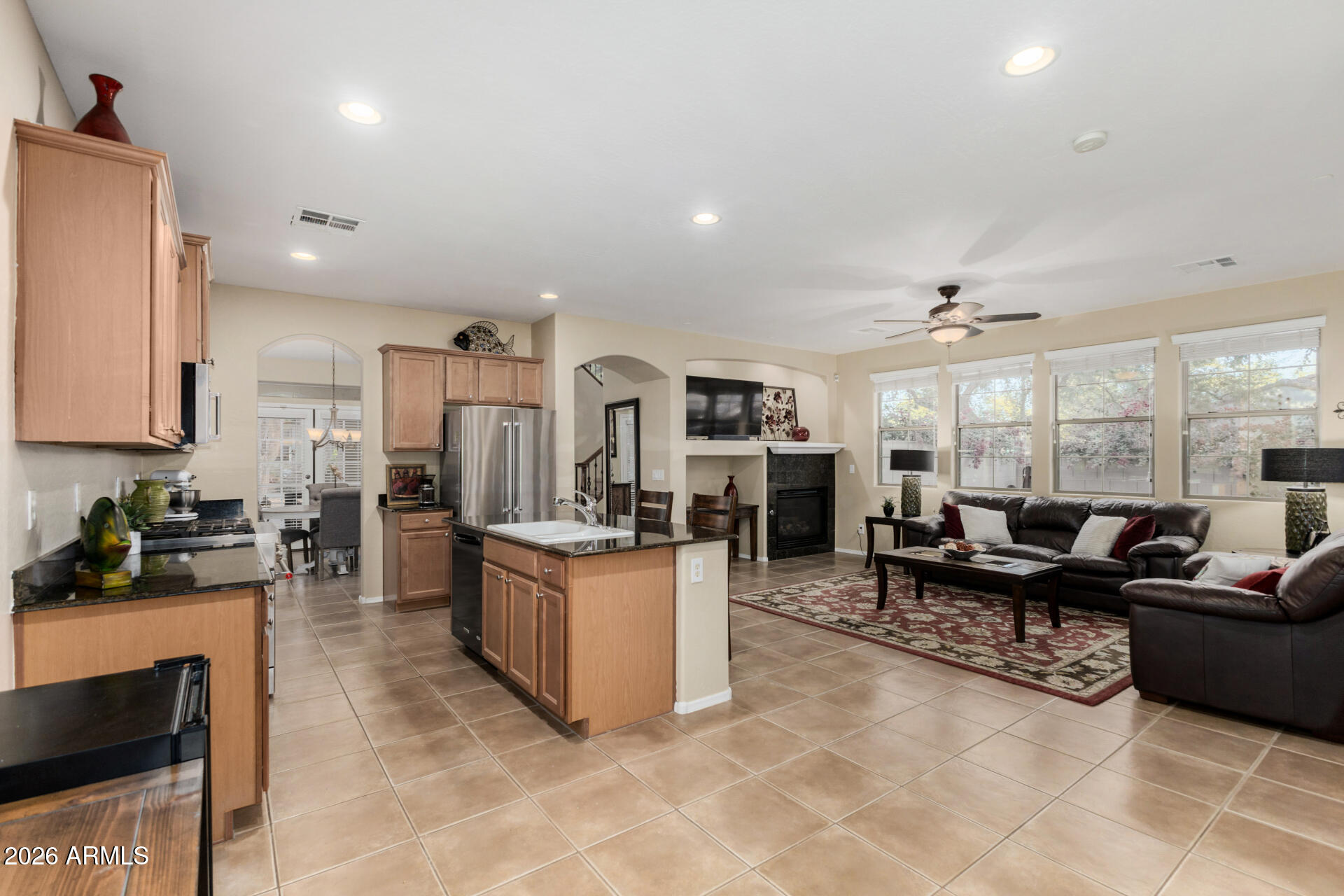 21019 W COURT Street