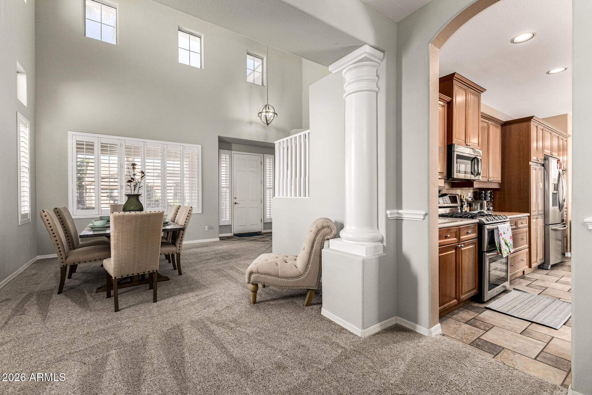 680 N NANTUCKET Street