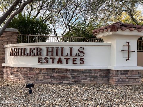 A home in Cave Creek