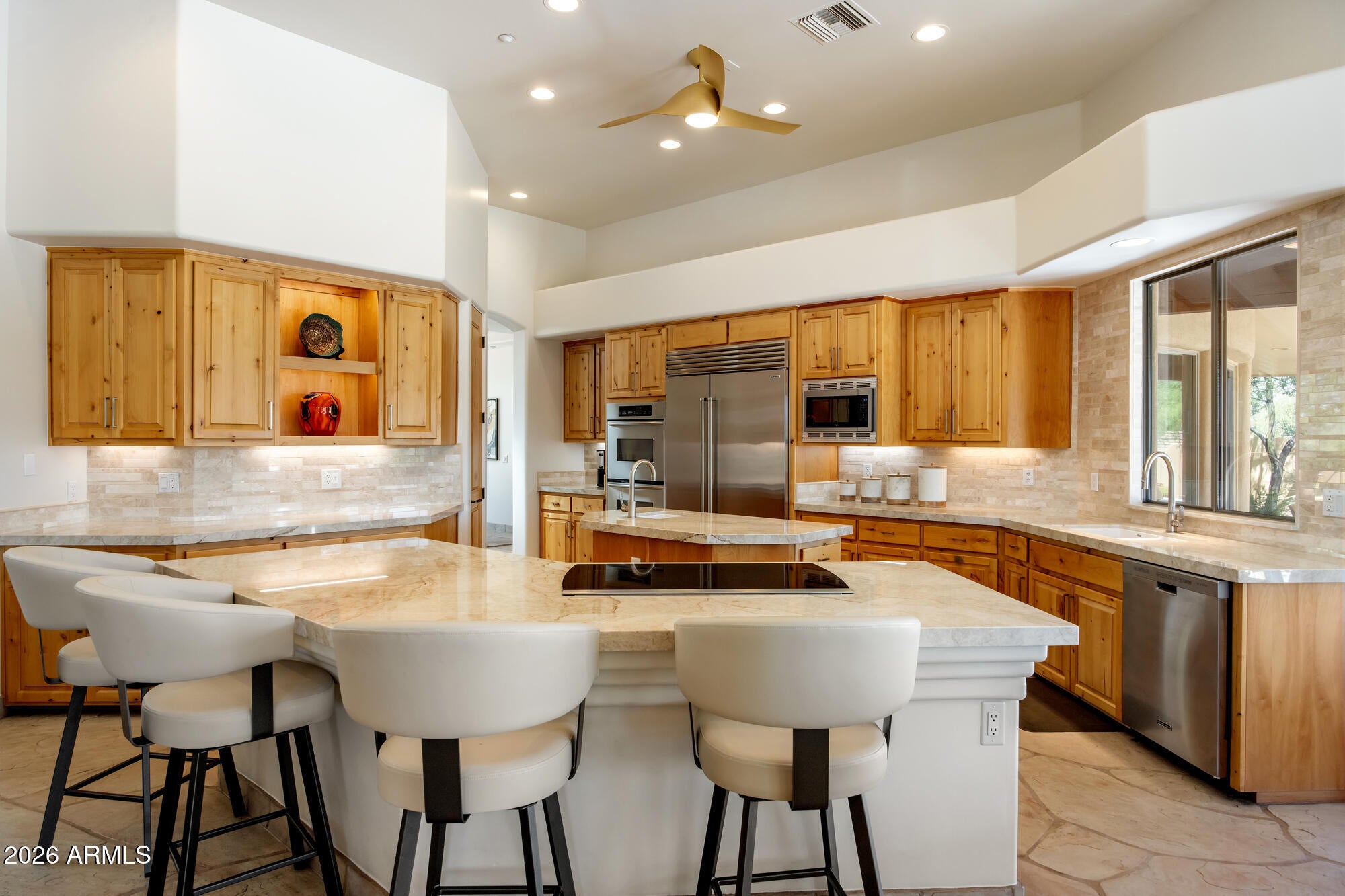 8400 E DIXILETA Drive 153