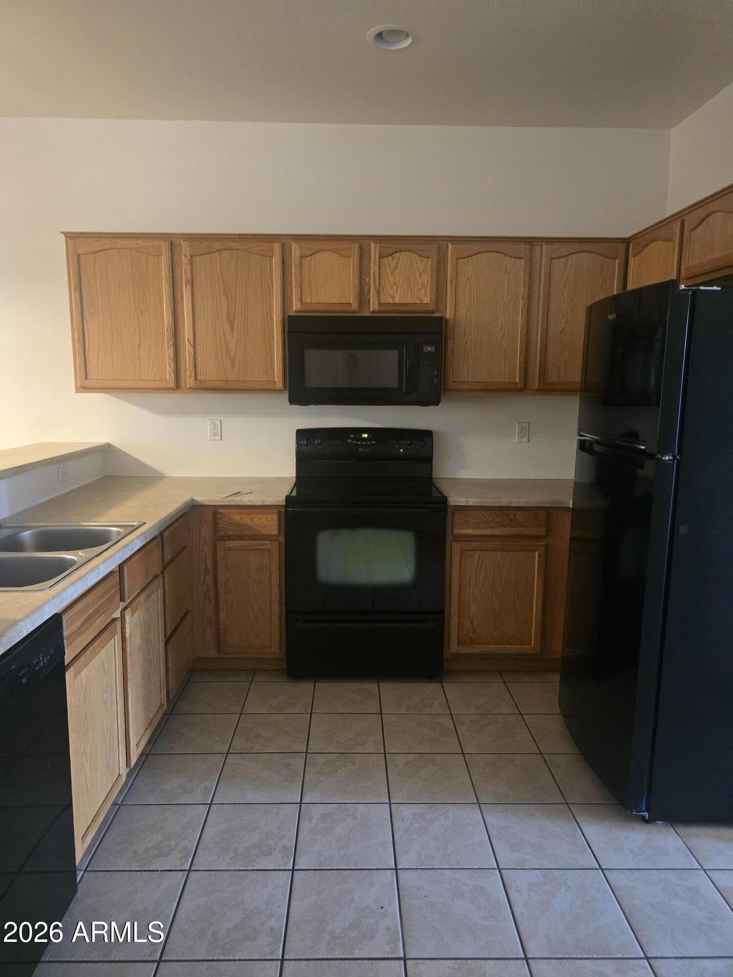 302 E LAWRENCE Boulevard 115