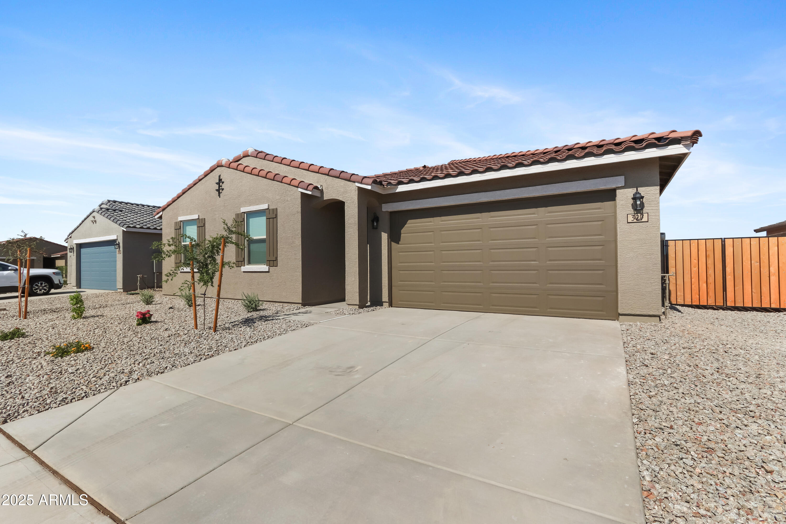 327 S SAN GREGORIO Lane