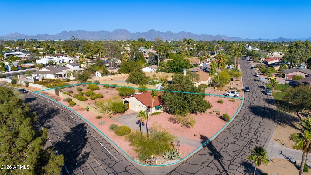 Photo of 6002 E Aster Drive, Scottsdale, AZ 85254 (MLS # 6997443)