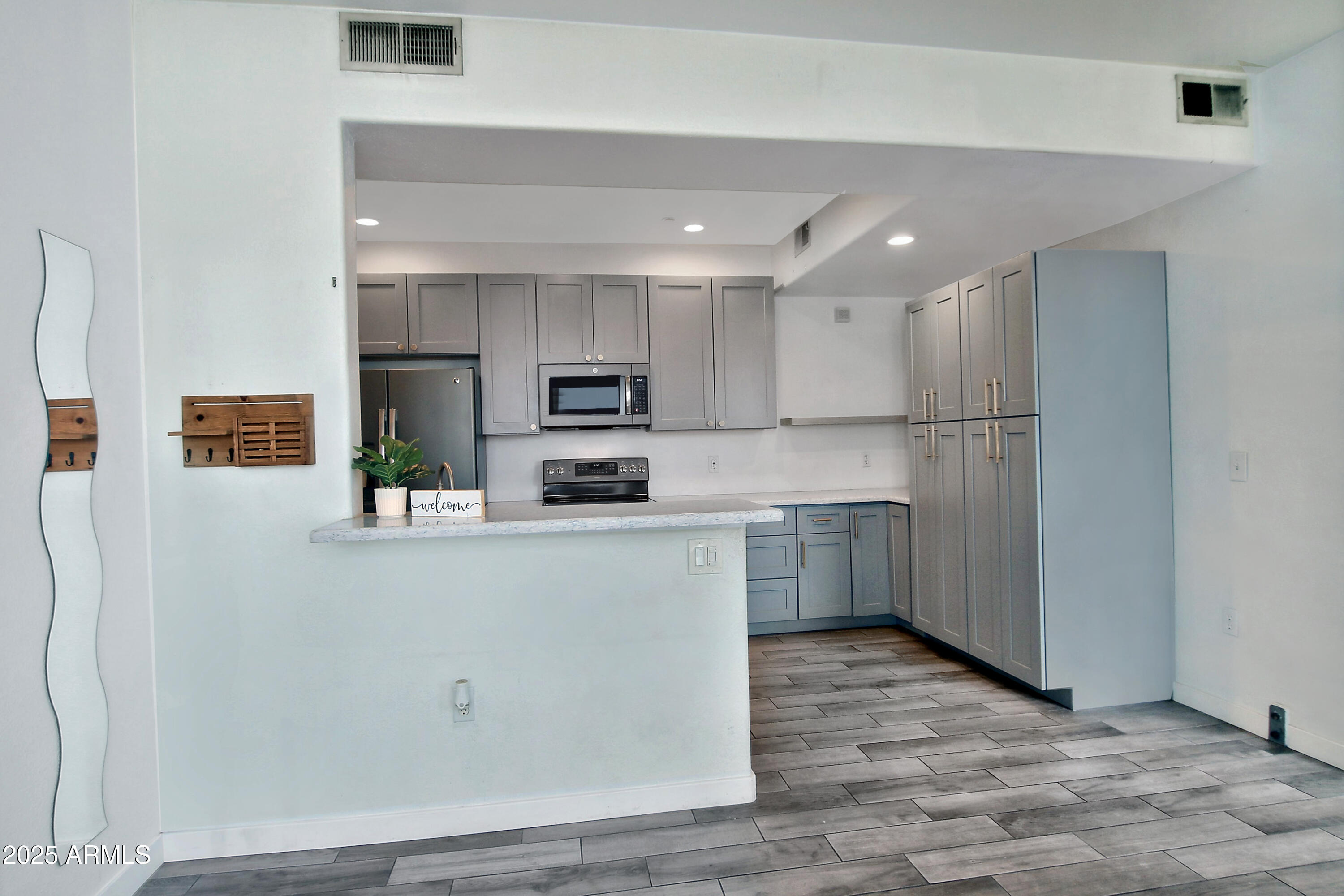 3302 N 7TH Street 239