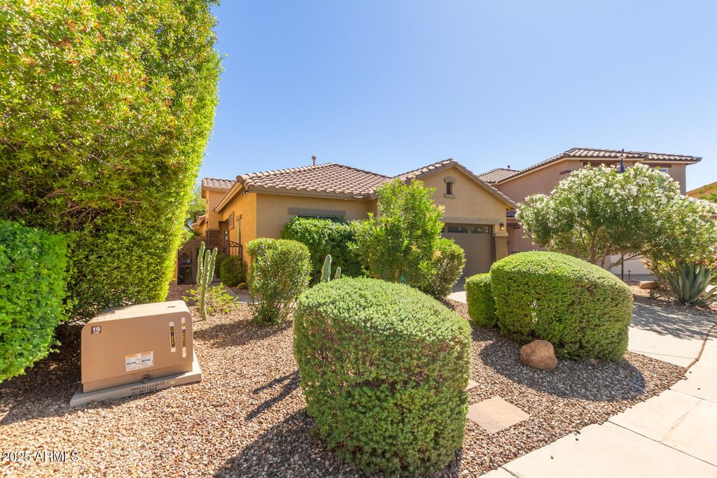 Photo of 3437 W Walden Way, Anthem, AZ 85086 (MLS # 6928773)
