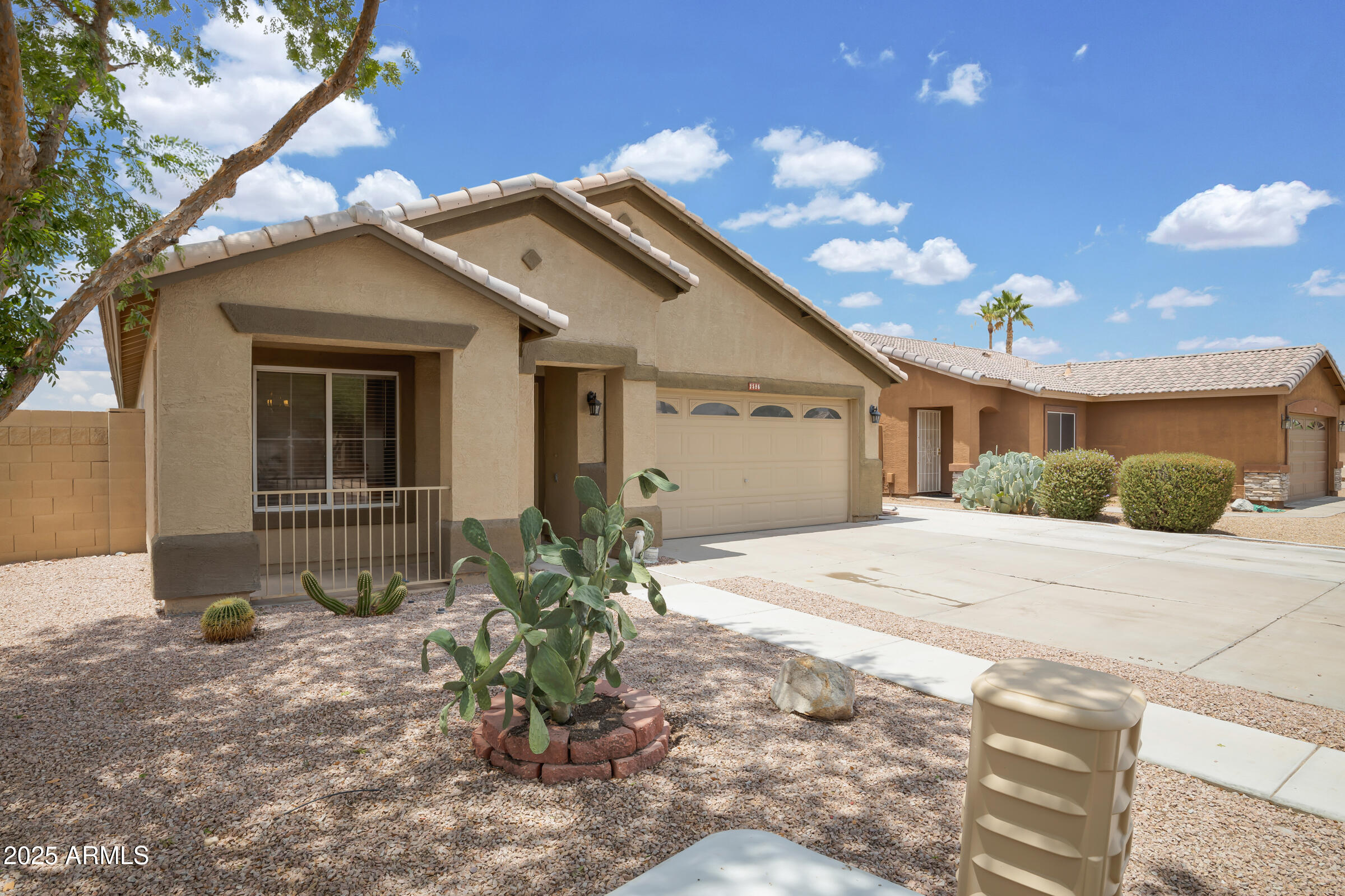 3586 S MOCCASIN Trail