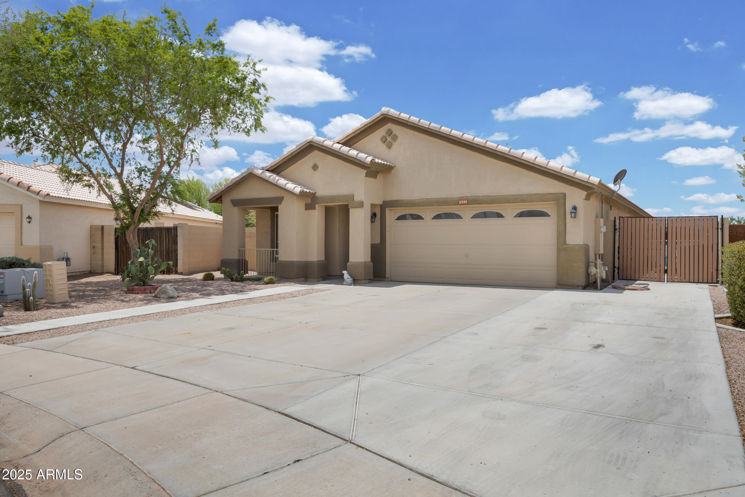 3586 S MOCCASIN Trail