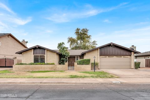 1261 W LOBO Avenue Mesa AZ 85202