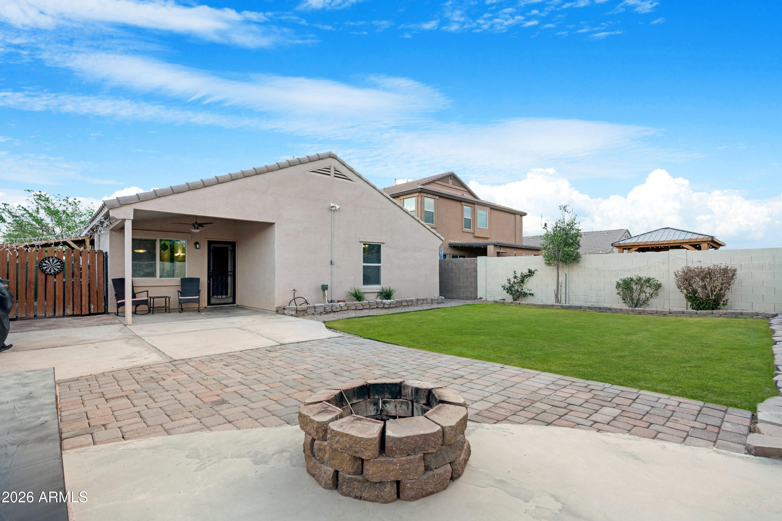 40142 W COLTIN Way