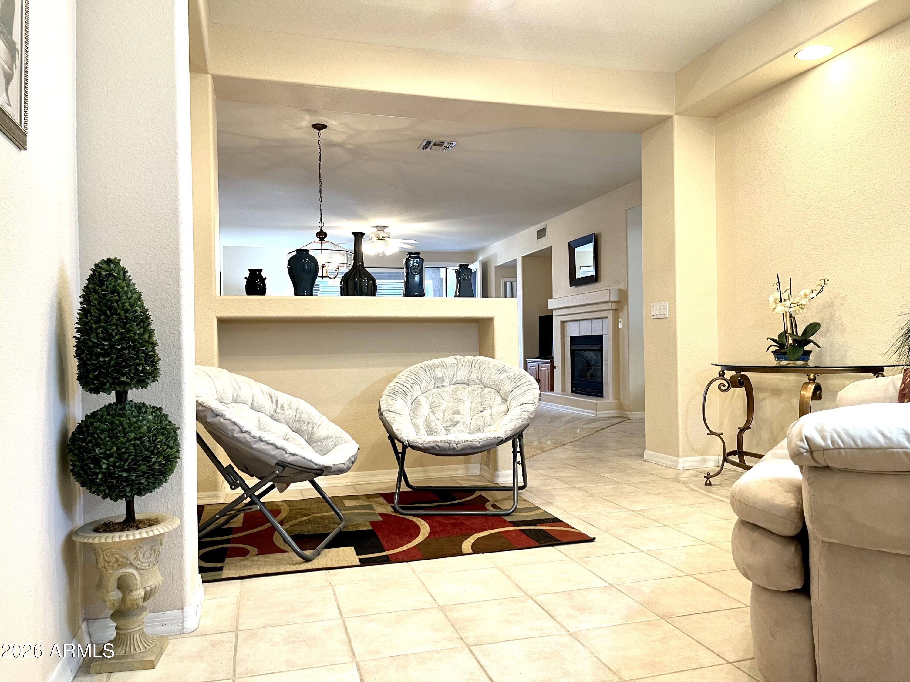 15221 N CLUBGATE Drive 2123