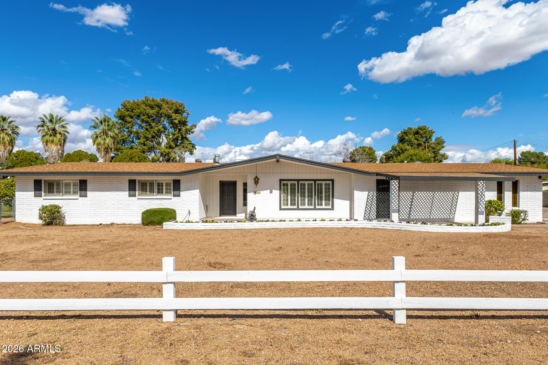 1714 E INDIGO Street