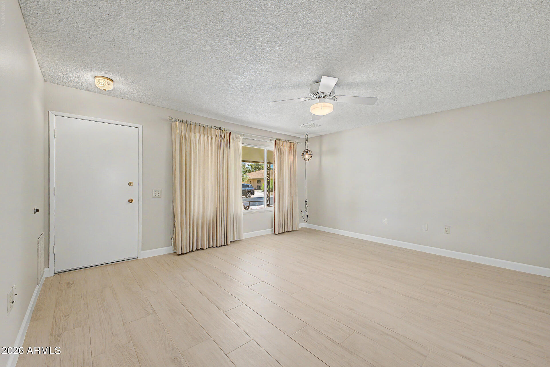 12927 W PROSPECT Drive