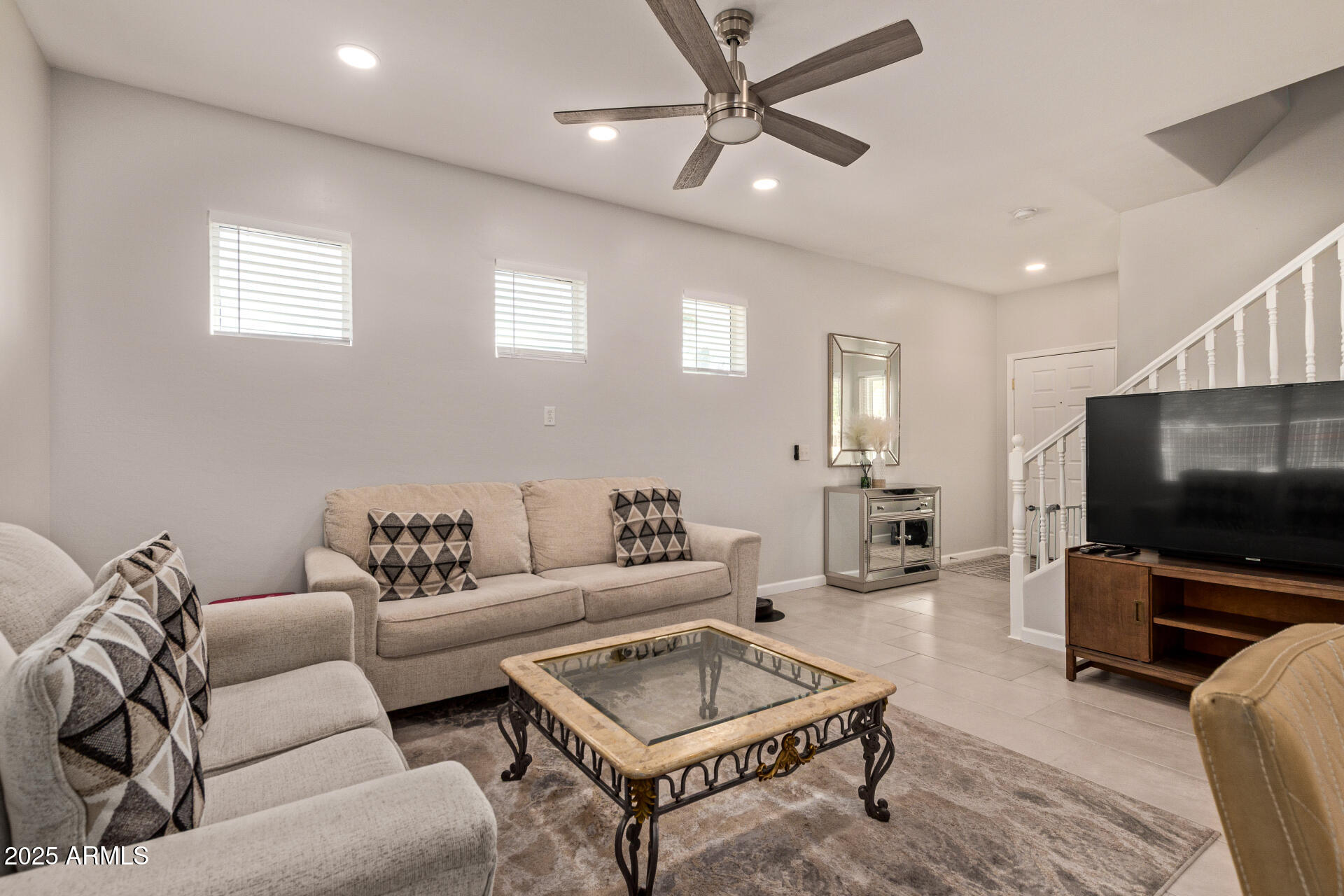 1585 S SWALLOW Court
