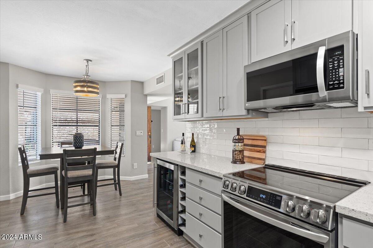 9058 E GELDING Drive