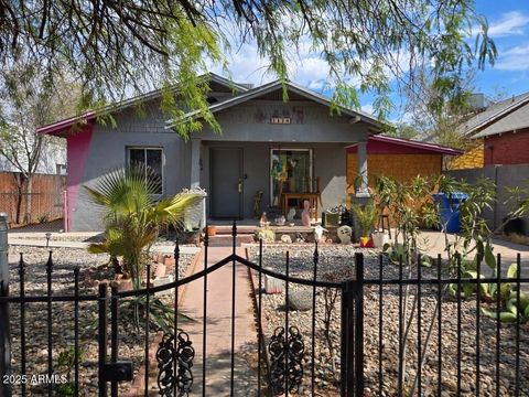 1118 E GARFIELD Street Phoenix AZ 85006