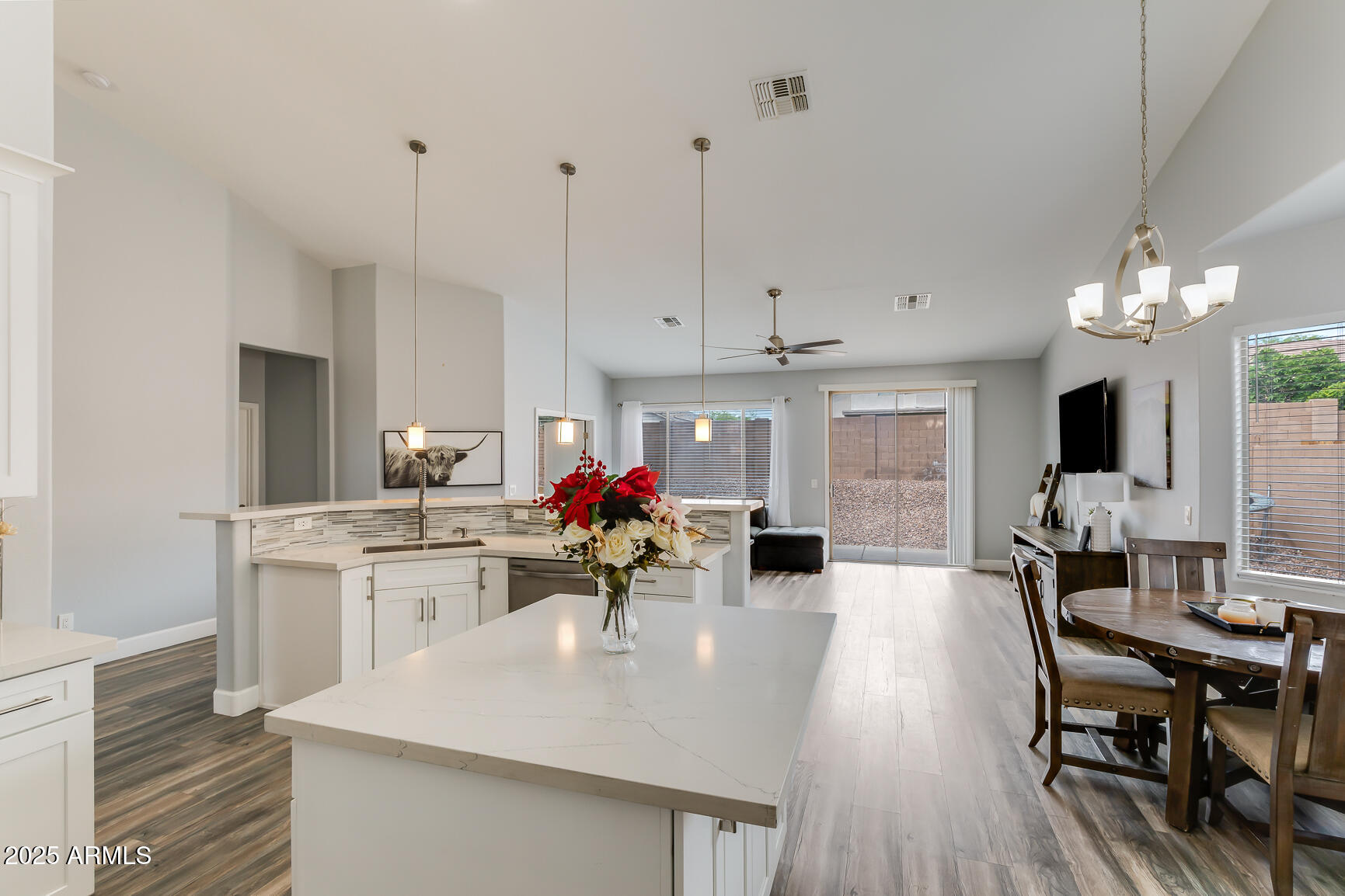 13018 W PERSHING Street