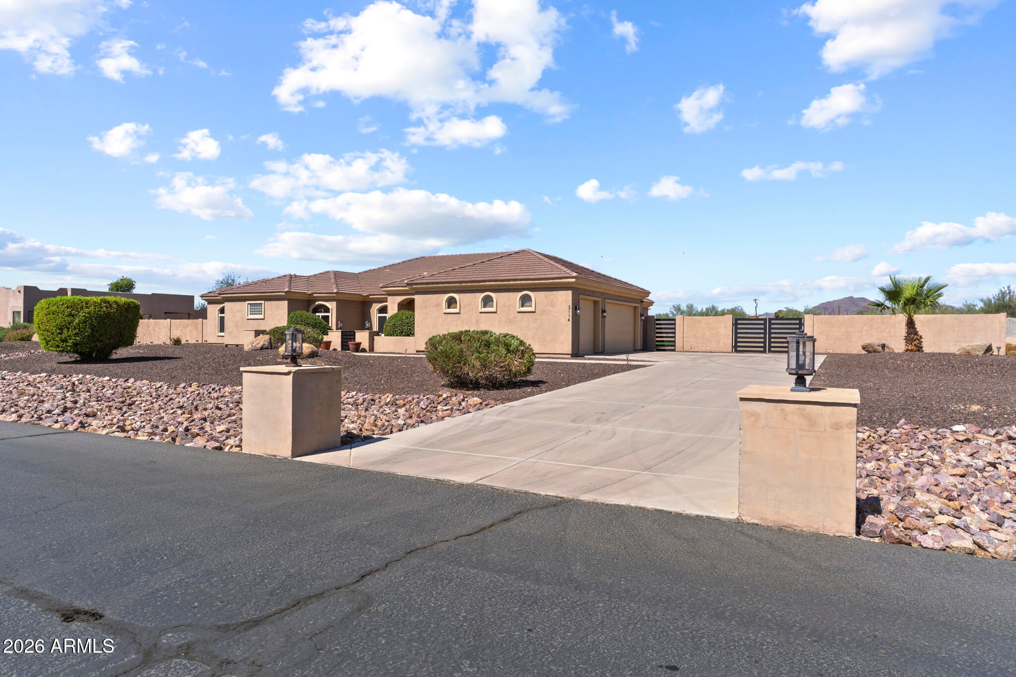 3114 N 190TH Drive