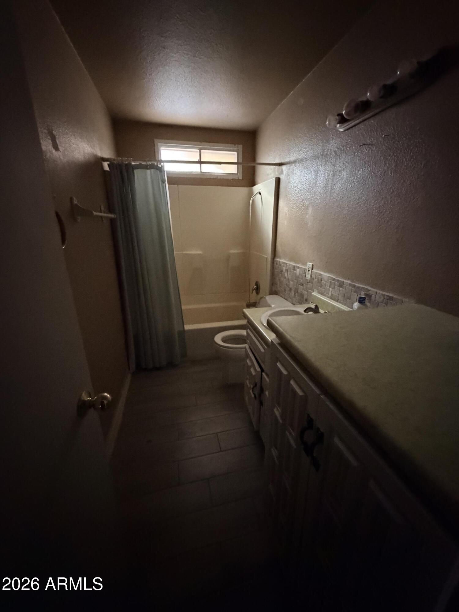 8057 W PIERSON Street